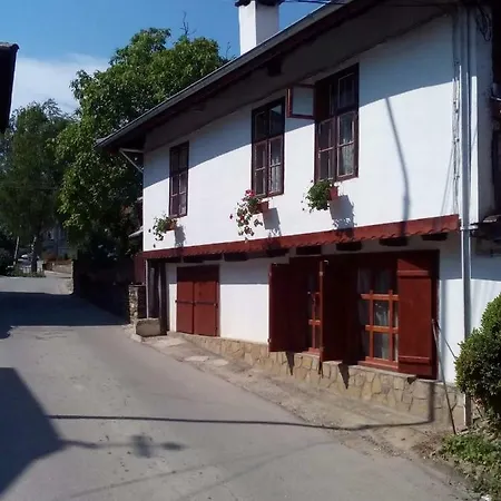 Casa de hóspedes дядовата къща *